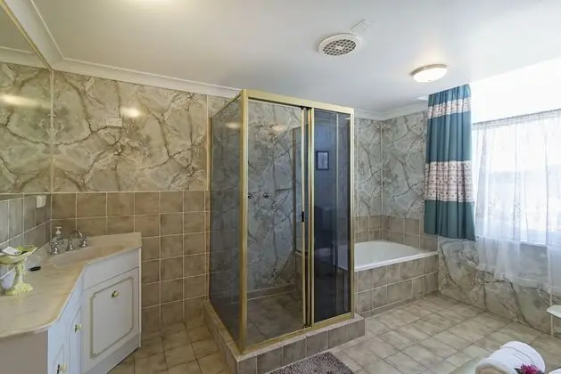 Standard Oda, Sigara İçilmez, Balkon (Reid Room)