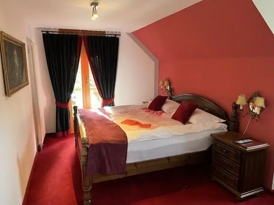 Superior Tek Büyük Yataklı Oda, Dağ Manzaralı (Romantic)