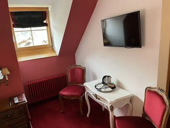 Superior Tek Büyük Yataklı Oda, Dağ Manzaralı (Romantic)