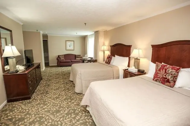 Oda, Sigara İçilmez, Özel Banyo (Two Double Beds)