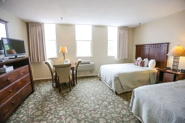 Oda, Sigara İçilmez, Özel Banyo (Two Double Beds)