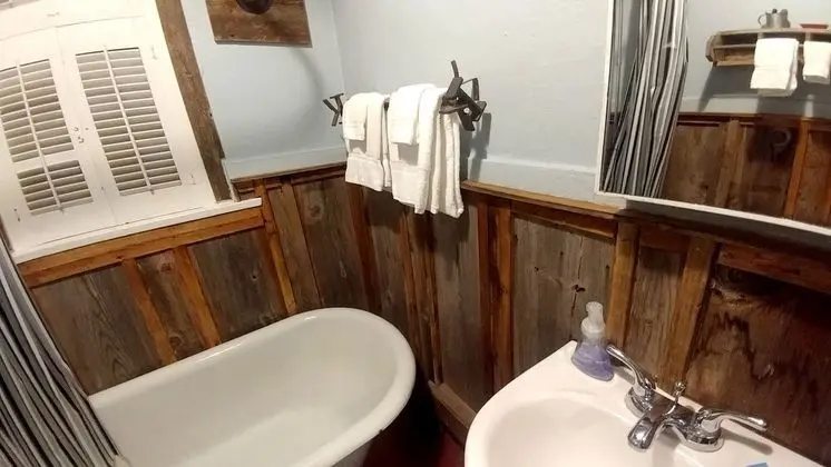 Standard Tek Kişilik Oda, 1 Büyük (Queen) Boy Yatak (Barn Room)