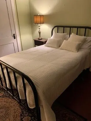 Standard Tek Kişilik Oda (Old Home Place Suite)