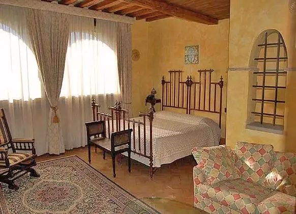 Villa, Birden Çok Yatak Odası, Şömine