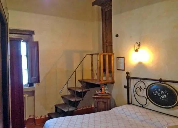 Villa, Birden Çok Yatak Odası, Şömine