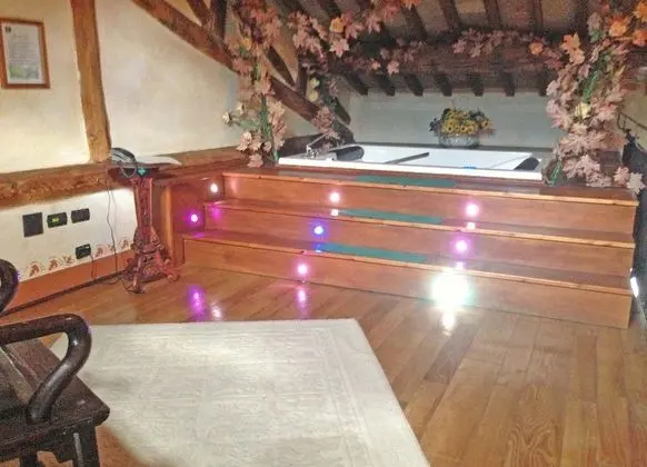 Villa, Birden Çok Yatak Odası, Şömine