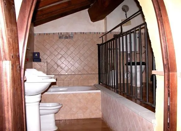 Villa, Birden Çok Yatak Odası, Şömine