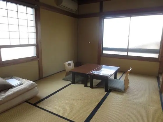 Bir Japon Şilteli, Sigara İçilmeyen