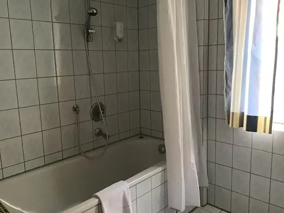 Standard Tek Kişilik Oda, Özel Banyo