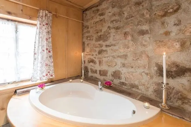 Ev, 2 Yatak Odası (incl. Cleaning & Laundry fee)