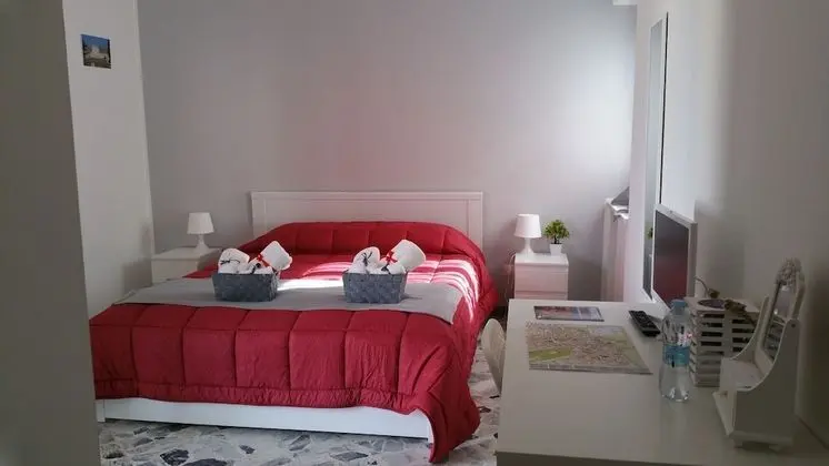 Tek Büyük veya İki Ayrı Yataklı Oda, Banyolu/Duşlu
