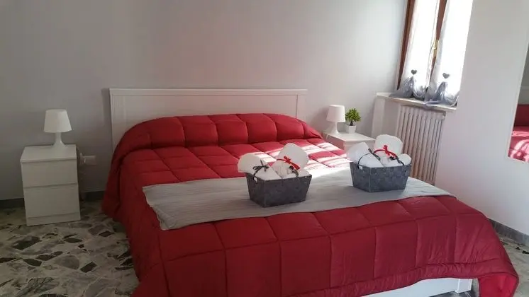 Tek Büyük veya İki Ayrı Yataklı Oda, Banyolu/Duşlu