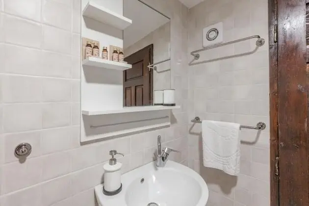 G-Elite Double or Twin Room, River View