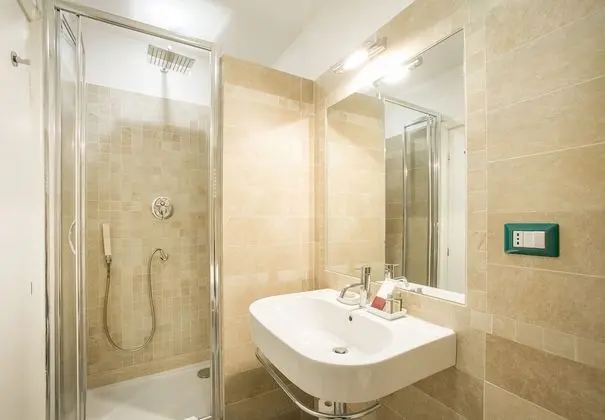 Superior Tek Büyük Yataklı Oda, Sigara İçilmez