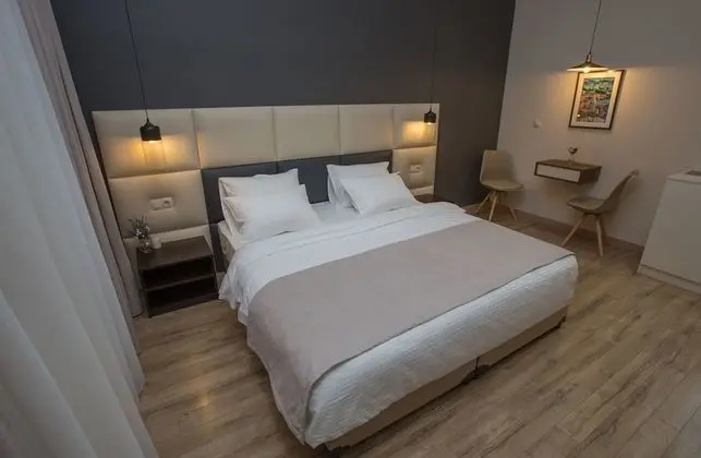 Deluxe Üç Kişilik Oda, 1 En Büyük (King) Boy Yatak, Sigara İçilmez, Şehir Manzaralı