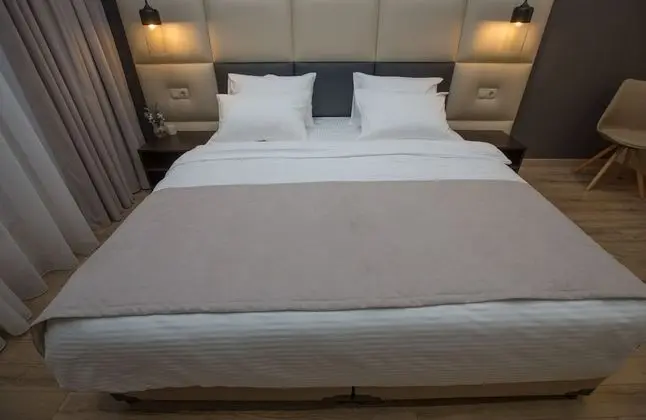Deluxe Üç Kişilik Oda, 1 En Büyük (King) Boy Yatak, Sigara İçilmez, Şehir Manzaralı