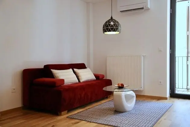 City Apart Daire (Red)