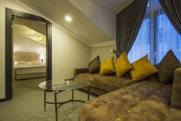 Deluxe Superior Aile Odası