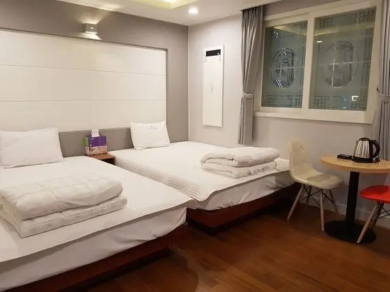 İki Ayrı Yataklı Oda