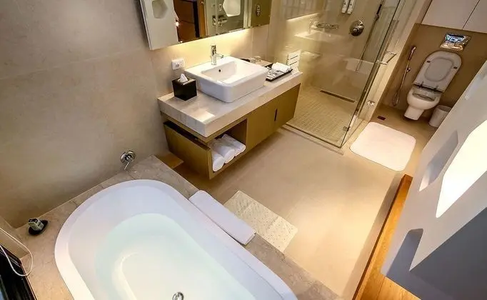 Deluxe Tek Büyük Yataklı Oda