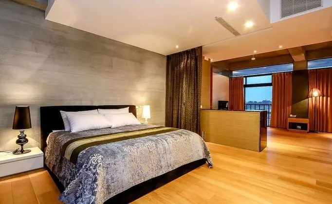 Luxury Tek Büyük Yataklı Oda