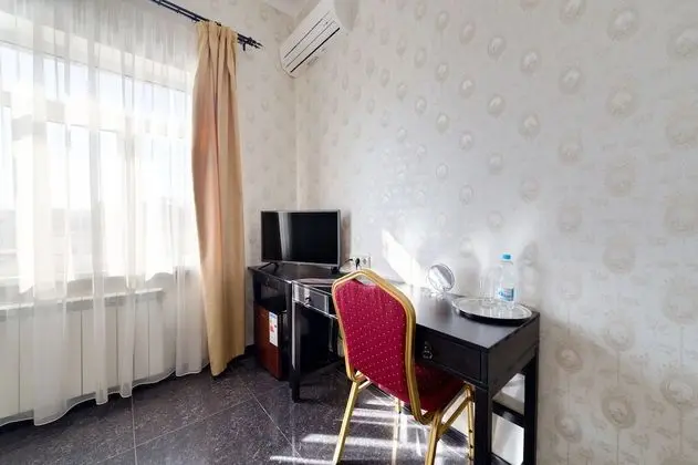 Standard Tek Büyük Yataklı Oda, Avlu Manzaralı