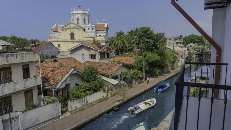 Deluxe Oda, Kanal Manzaralı