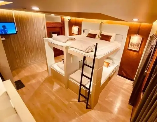 Female Dorm Bunk Bed