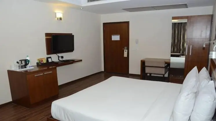 Deluxe Tek Büyük Yataklı Oda, 1 Çift Kişilik Yatak