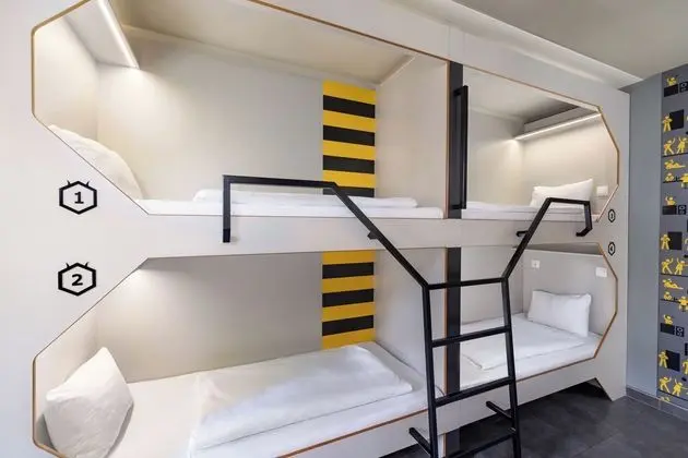 Quadruple Room with Private Bathroom
