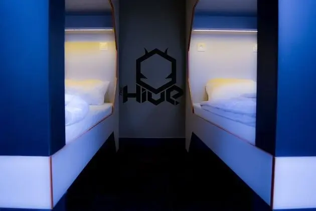 Sixtuple Room with Private Bathroom