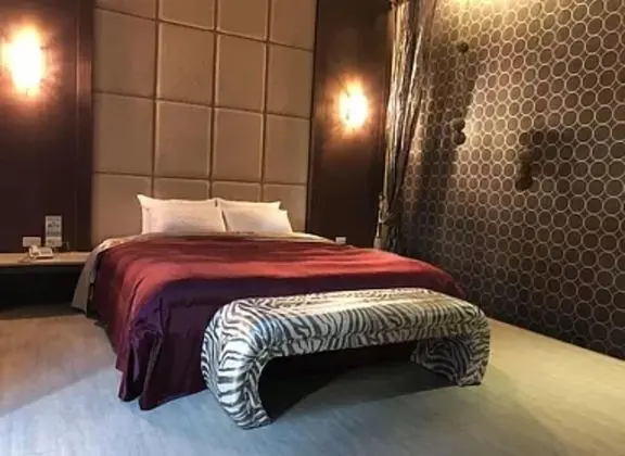 Tek Büyük Yataklı Oda (Fashion)