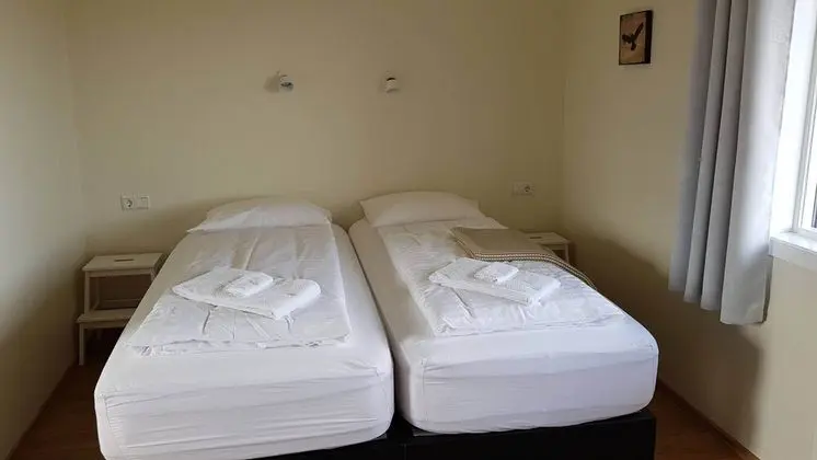 Basic Stüdyo, 1 Büyük (Queen) Boy Yatak, Dağ Manzaralı