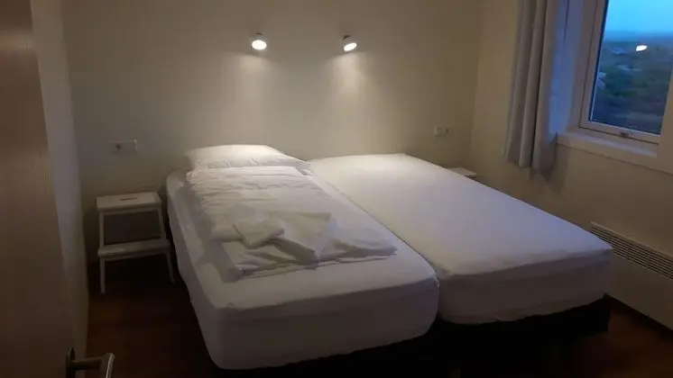 Basic Stüdyo, 1 Büyük (Queen) Boy Yatak ve Çekyat, Engellilere Uygun, Dağ Manzaralı