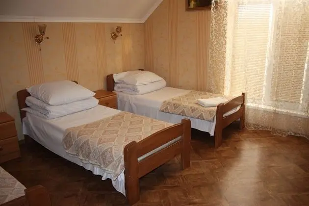 Basic Üç Kişilik Oda