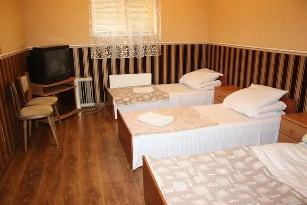 Basic Üç Kişilik Oda