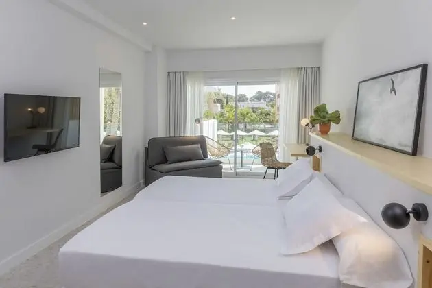 Büyük Yataklı Tek Kişilik Oda, Balkon
