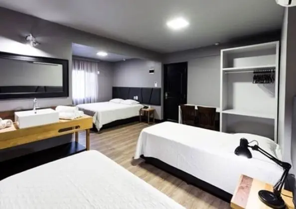 Superior Dört Kişilik Oda