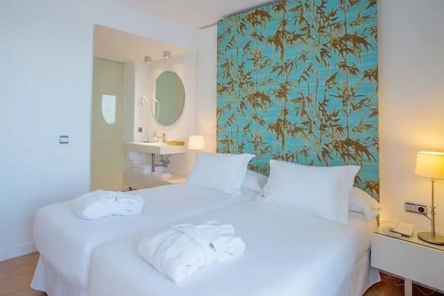 Premium İki Ayrı Yataklı Oda, Balkon, Kısmi Deniz Manzaralı