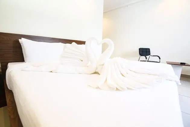 Luxury Oda