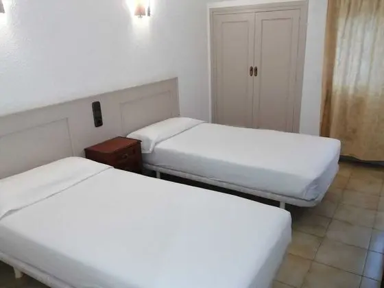 Basic İki Ayrı Yataklı Oda