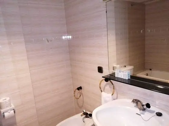 Basic İki Ayrı Yataklı Oda