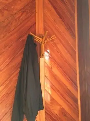 Tek Kişilik Oda, Ortak Banyo