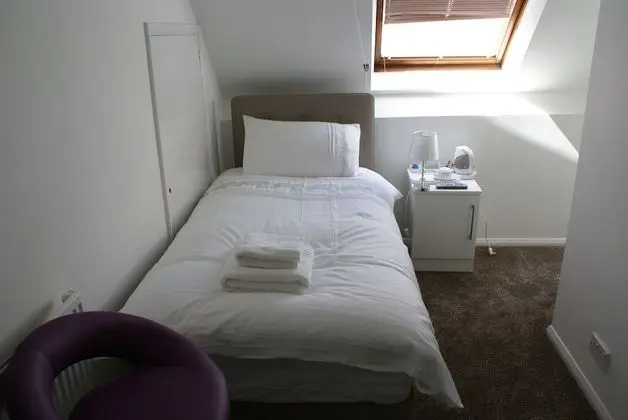 Tek Kişilik Oda (Shared Toilet 14)