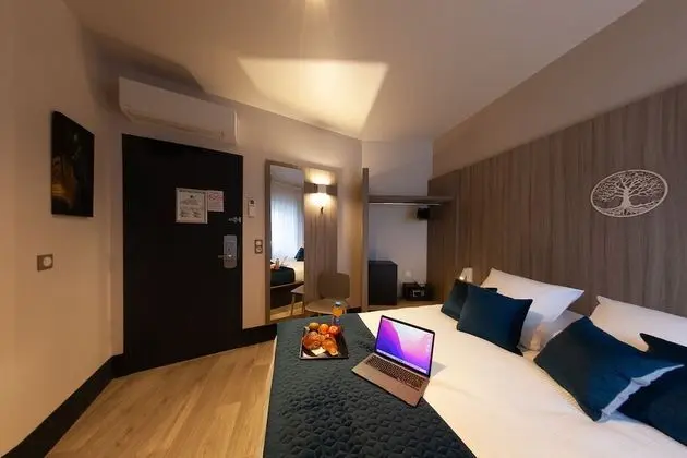 Comfort Tek Büyük Yataklı Oda