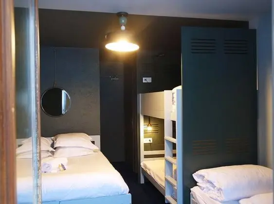Comfort Dört Kişilik Oda
