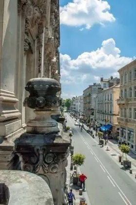 Tek Büyük Yataklı Oda, Banyolu/Duşlu