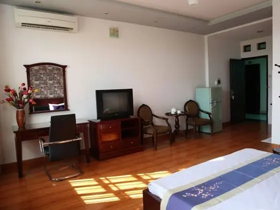 Deluxe Tek Büyük Yataklı Oda, Nehir Manzaralı