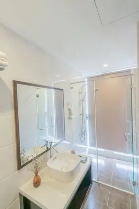 Deluxe Tek Büyük Yataklı Oda, Deniz Manzaralı