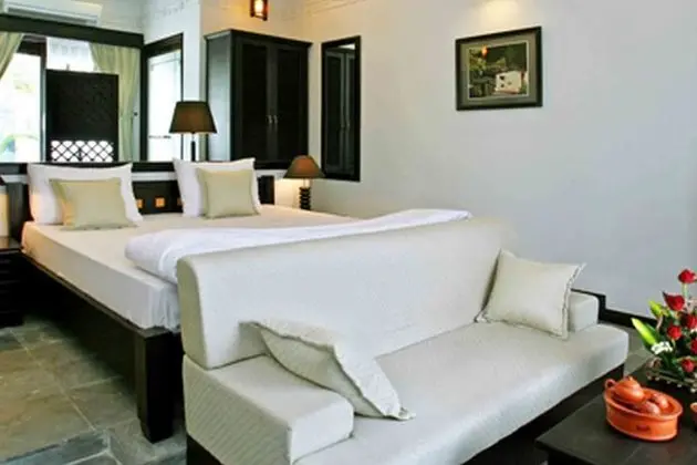 Luxury Oda